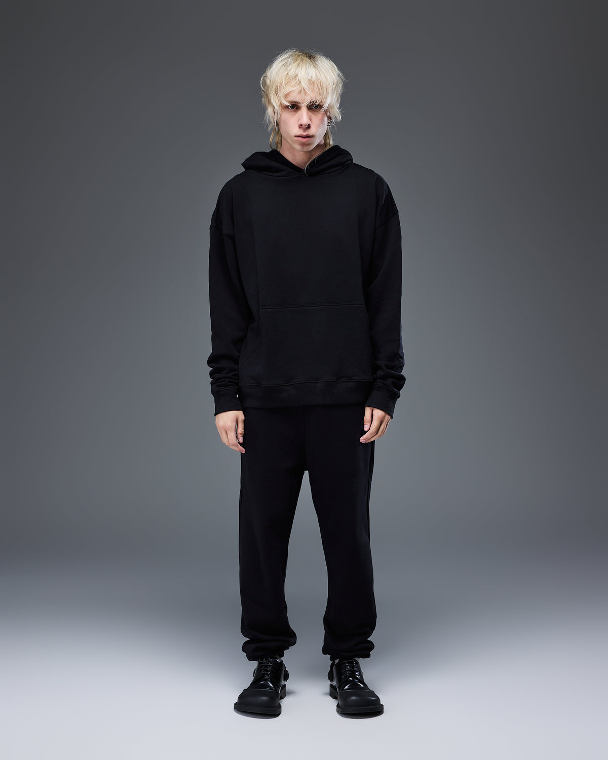 HEAVY HOODIE